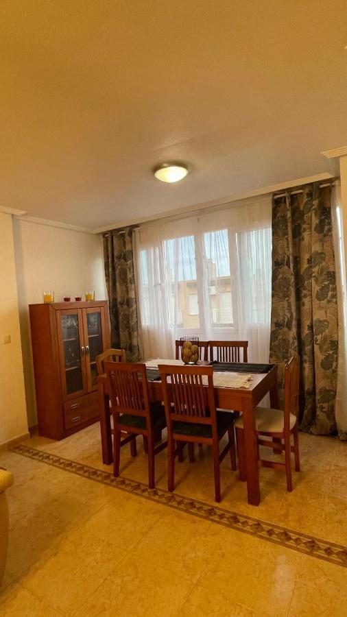 Holiday With A Sea View Торрев'єха Екстер'єр фото